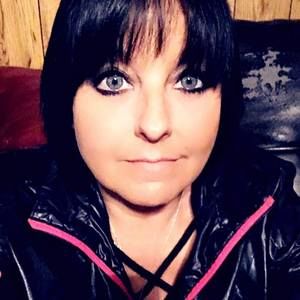 Meet your Posher, Loretta